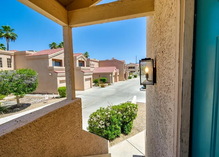 Walk To Rotary Park: Havasu Holiday home *
