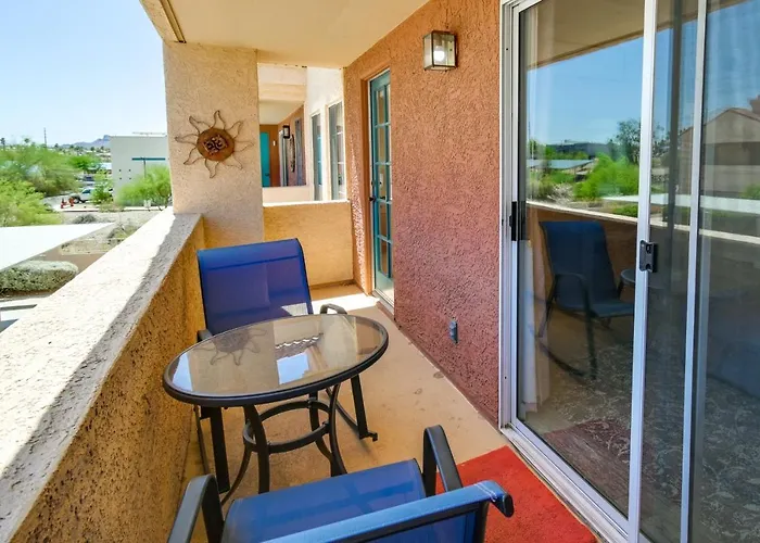 Walk To Rotary Park: Havasu Lake Havasu City