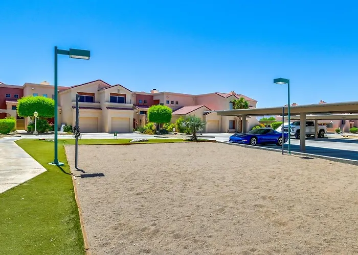 Walk To Rotary Park: Havasu Holiday home
