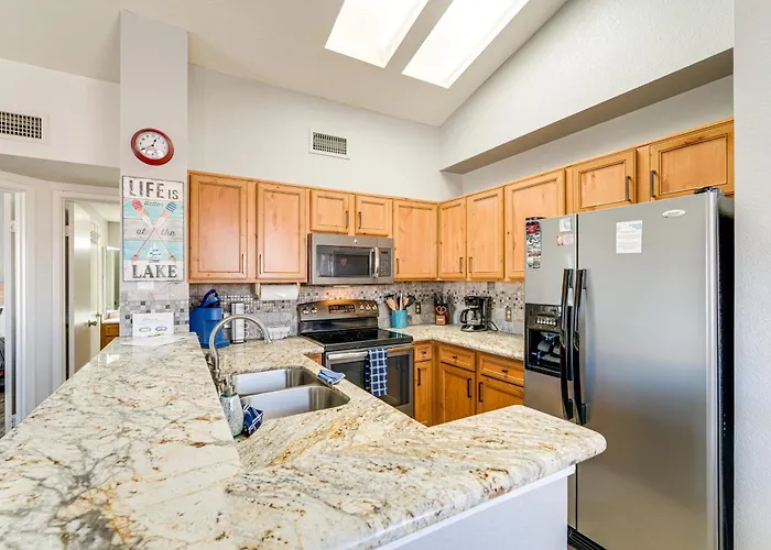 Walk To Rotary Park: Havasu Holiday home *